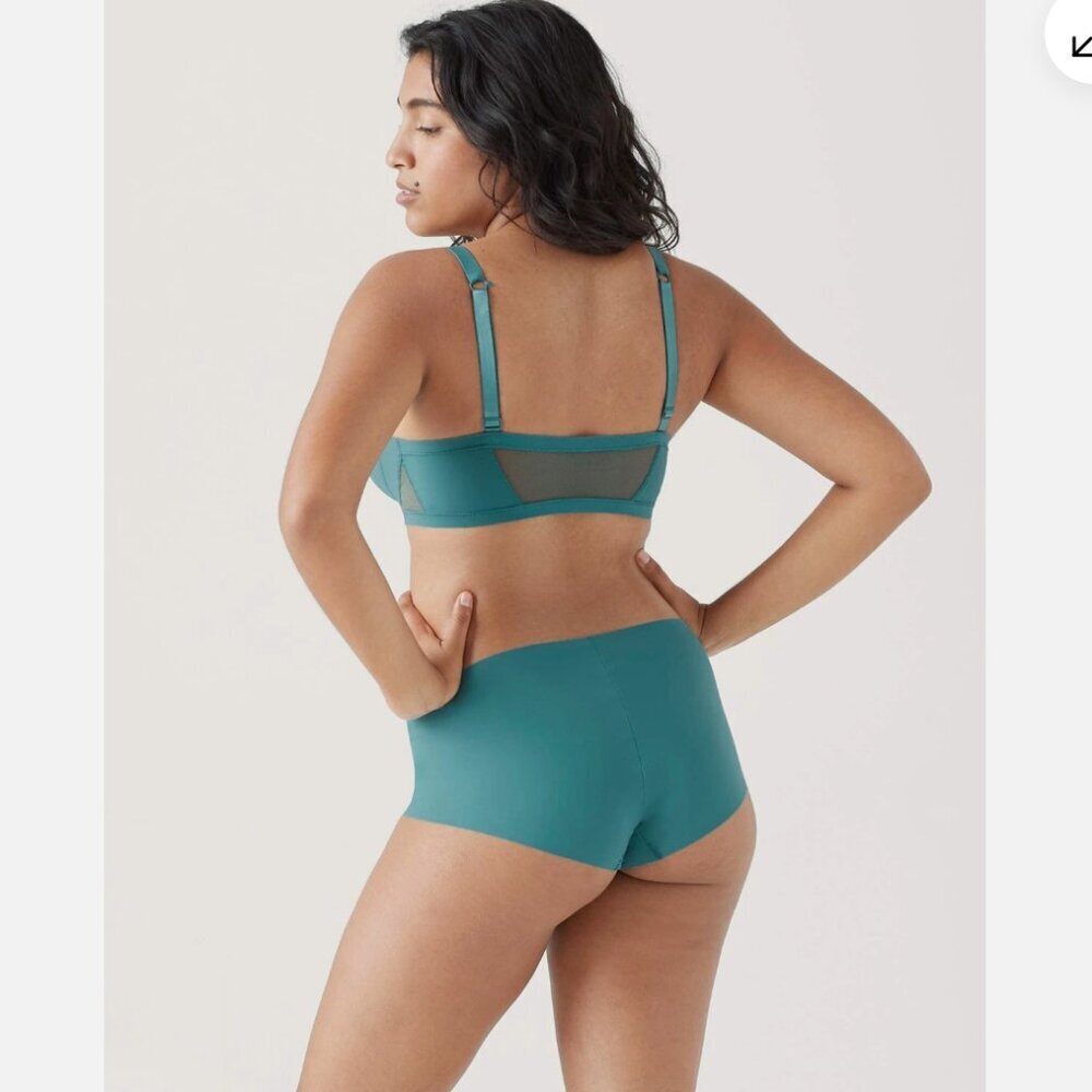 True & Co True Body Lift Triangle Bra, Hydro Mesh - Picture 3 of 12